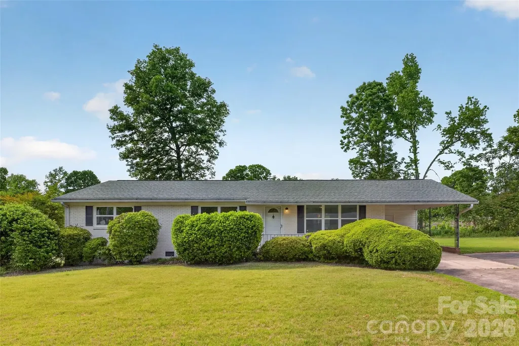 4429 Dawnwood Drive Gastonia NC 28056