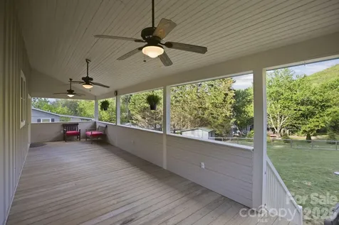 612 Christian Creek Road Swannanoa NC 28778