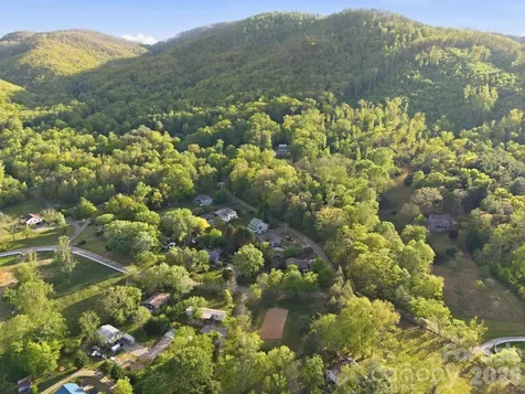 612 Christian Creek Road Swannanoa NC 28778