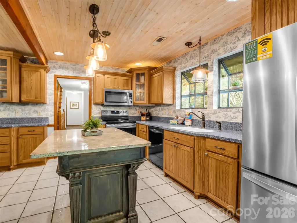 171 Fairway Drive Lake Lure NC 28746