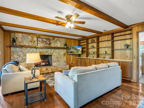 171 Fairway Drive Lake Lure NC 28746