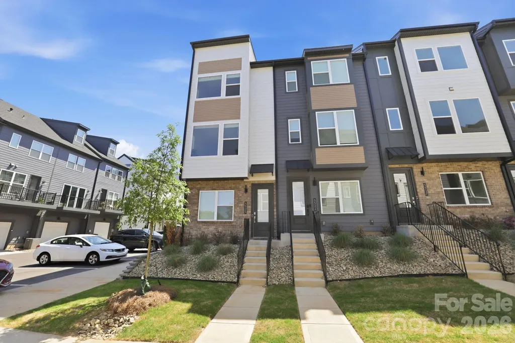 5525 Swaling Street Charlotte NC 28217