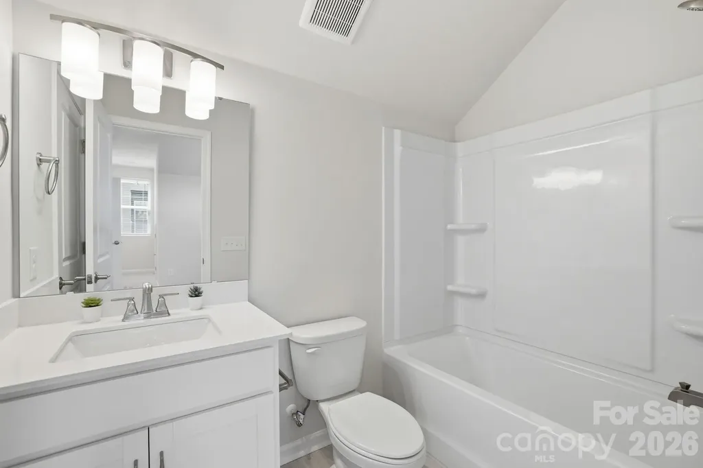 5525 Swaling Street Charlotte NC 28217