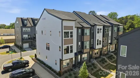 5525 Swaling Street Charlotte NC 28217