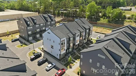 5525 Swaling Street Charlotte NC 28217