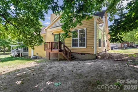 11823 Harris Ridge Drive Charlotte NC 28269