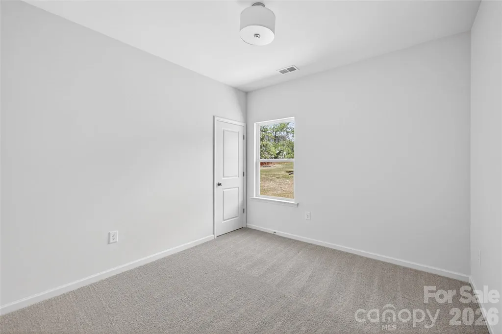 2111 S Gardner Street Gastonia NC 28054