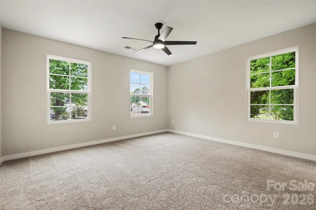 110 E Hilltop Drive Gastonia NC 28054