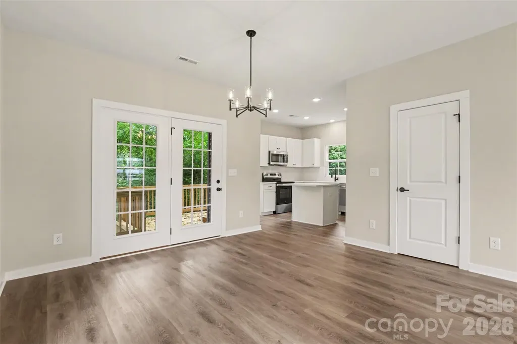 110 E Hilltop Drive Gastonia NC 28054