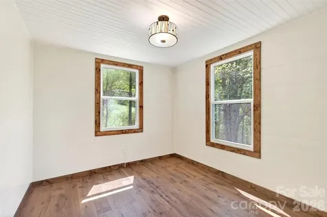 488 Cad Campbell Road Bakersville NC 28705
