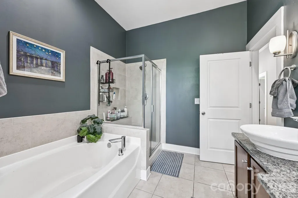 3437 Steel Yard Court Charlotte NC 28205