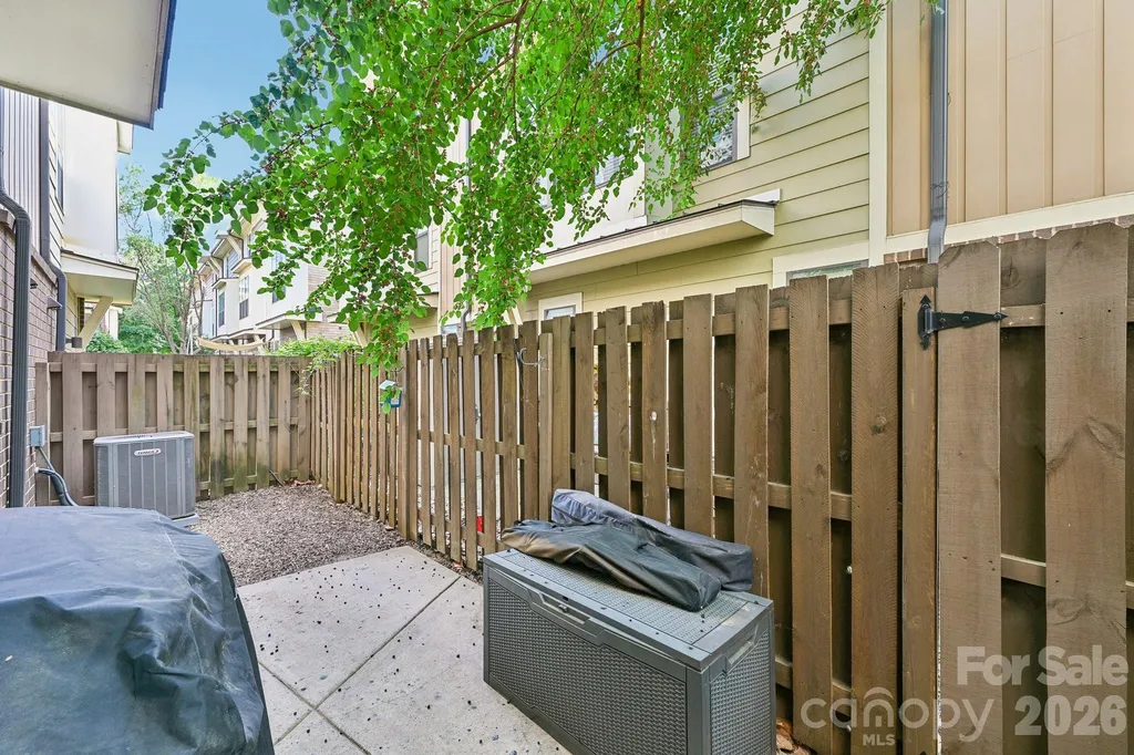3437 Steel Yard Court Charlotte NC 28205