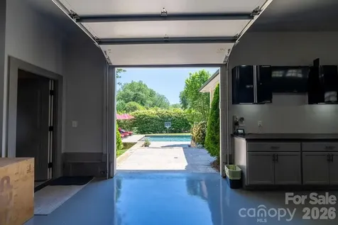3335 Providence Road Charlotte NC 28211