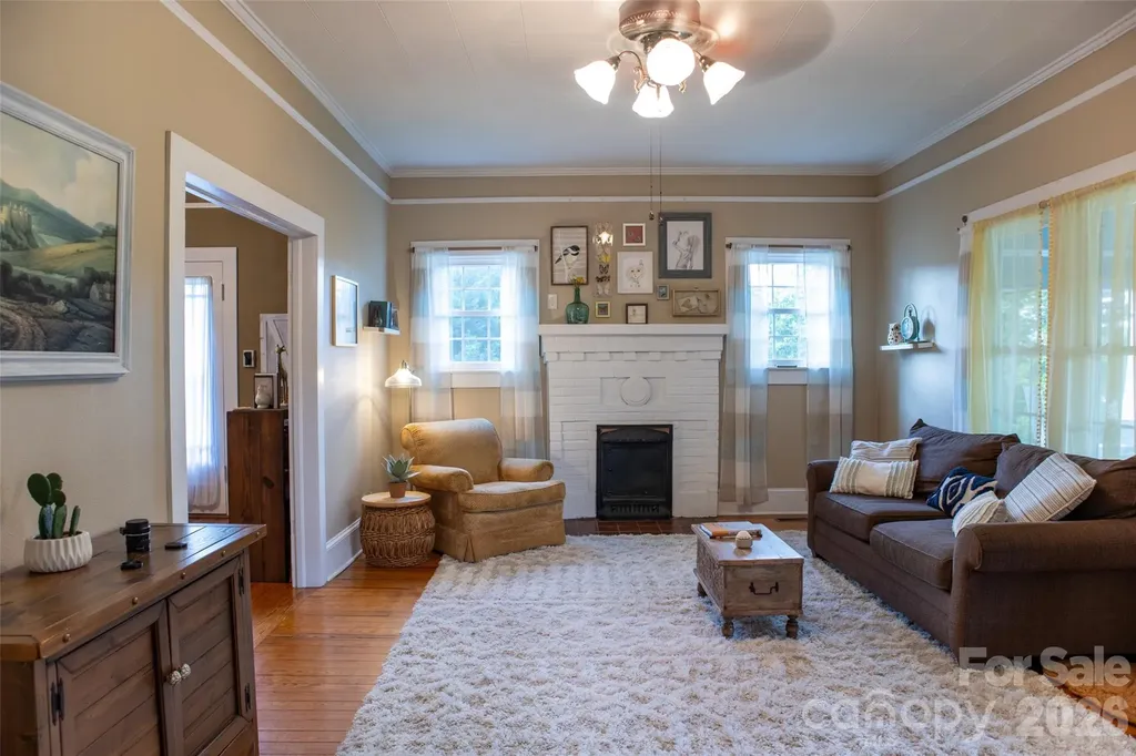102 Cuthberson Street Morganton NC 28655