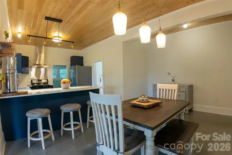 102 Cuthberson Street Morganton NC 28655