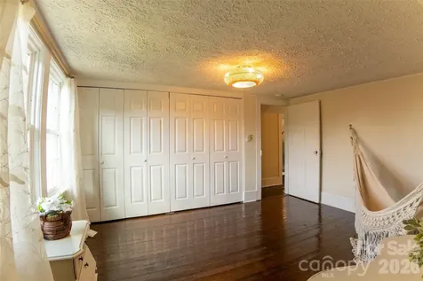 102 Cuthberson Street Morganton NC 28655