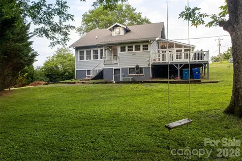 102 Cuthberson Street Morganton NC 28655