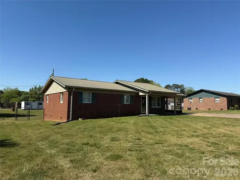 372 Ferry Road Forest City NC 28043