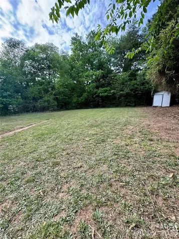 2217 Dale Avenue Lincolnton NC 28092