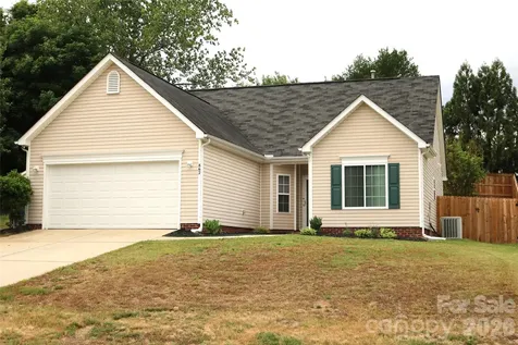 862 Loch Lomond Circle Concord NC 28025