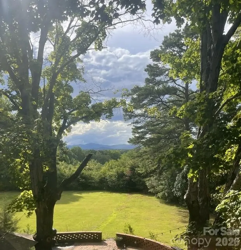 138 Woods End Road Rutherfordton NC 28139
