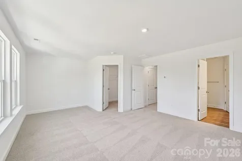 7625 Ethora Way Charlotte NC 28216