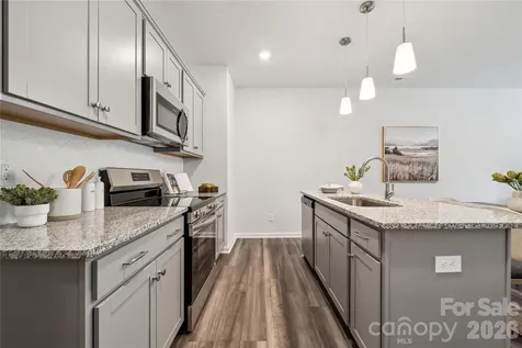 6554 Harlech Street Charlotte NC 28269