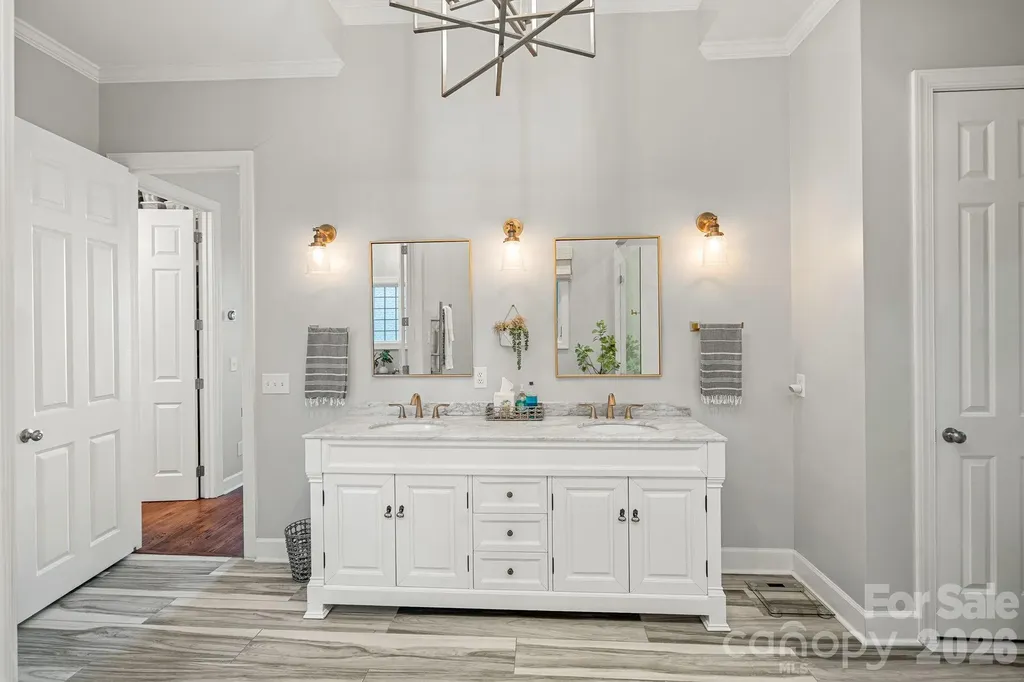 107 Beachview Drive Mooresville NC 28117