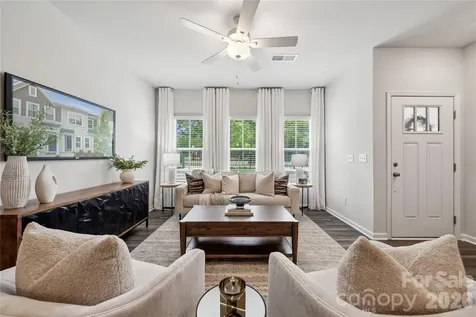 6550 Harlech Street Charlotte NC 28269