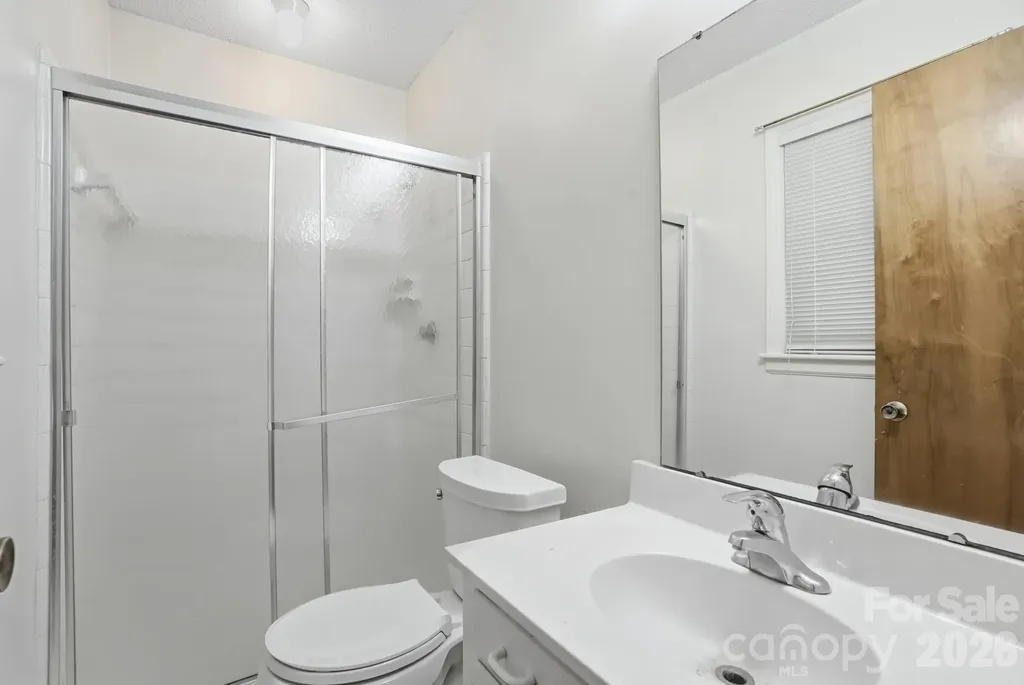 6704 Alanbrook Road Charlotte NC 28215