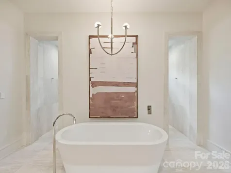 2317 Sharon Lane Charlotte NC 28211