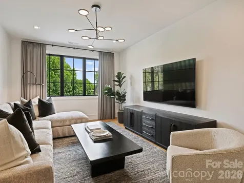 2317 Sharon Lane Charlotte NC 28211