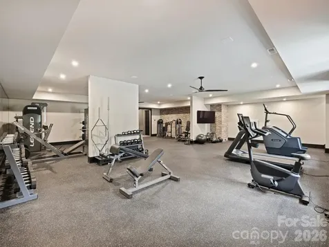 2317 Sharon Lane Charlotte NC 28211