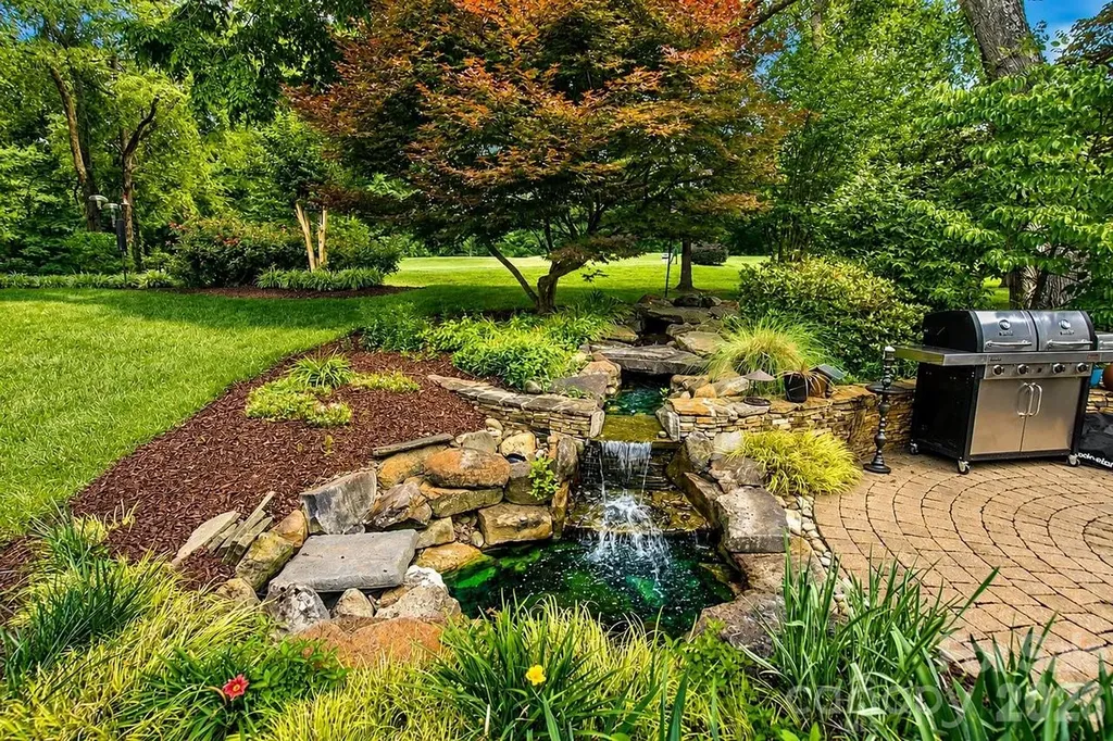 8716 Devonshire Drive Huntersville NC 28078
