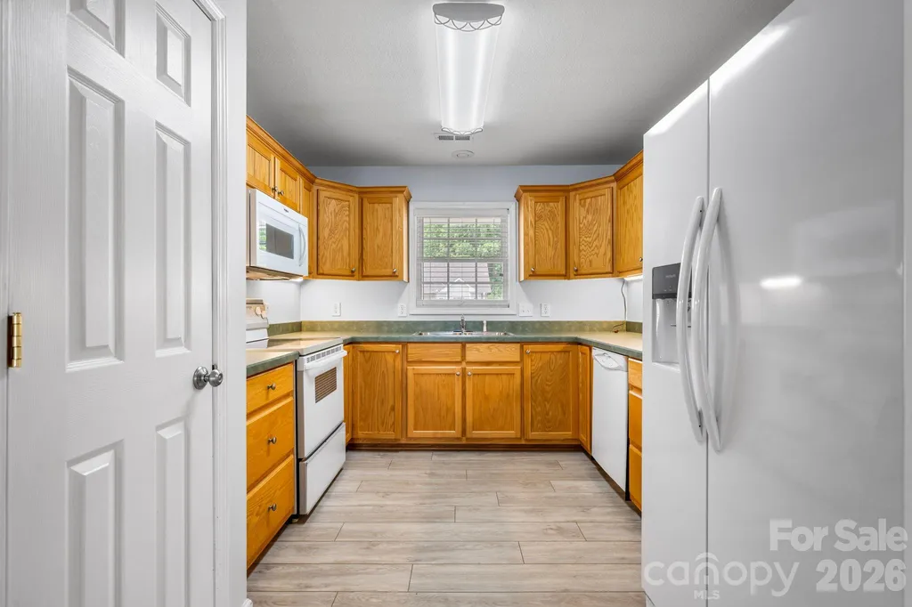 1268 Wexford Village Circle NE Lenoir NC 28645