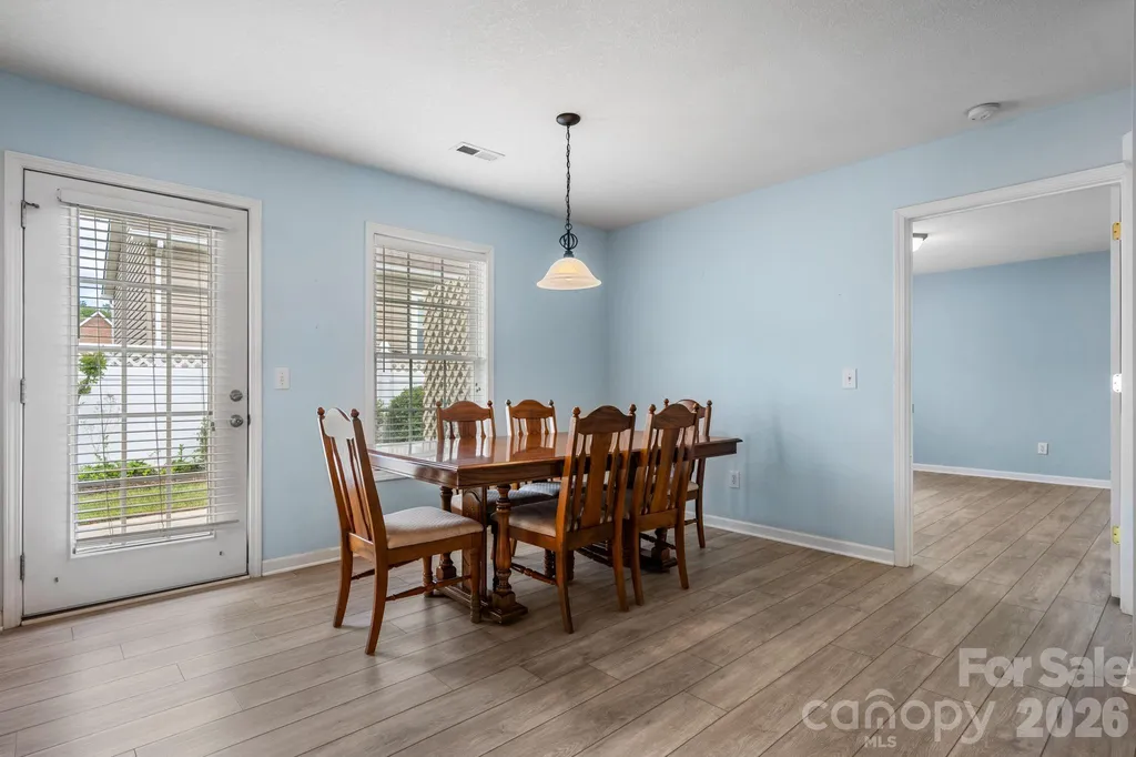 1268 Wexford Village Circle NE Lenoir NC 28645