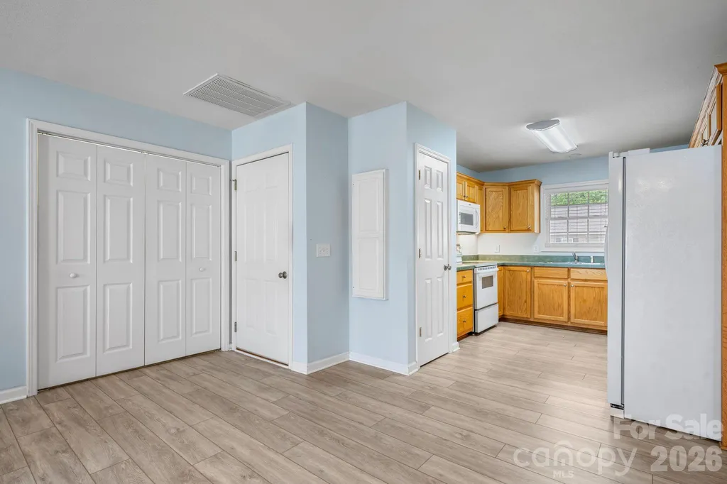 1268 Wexford Village Circle NE Lenoir NC 28645