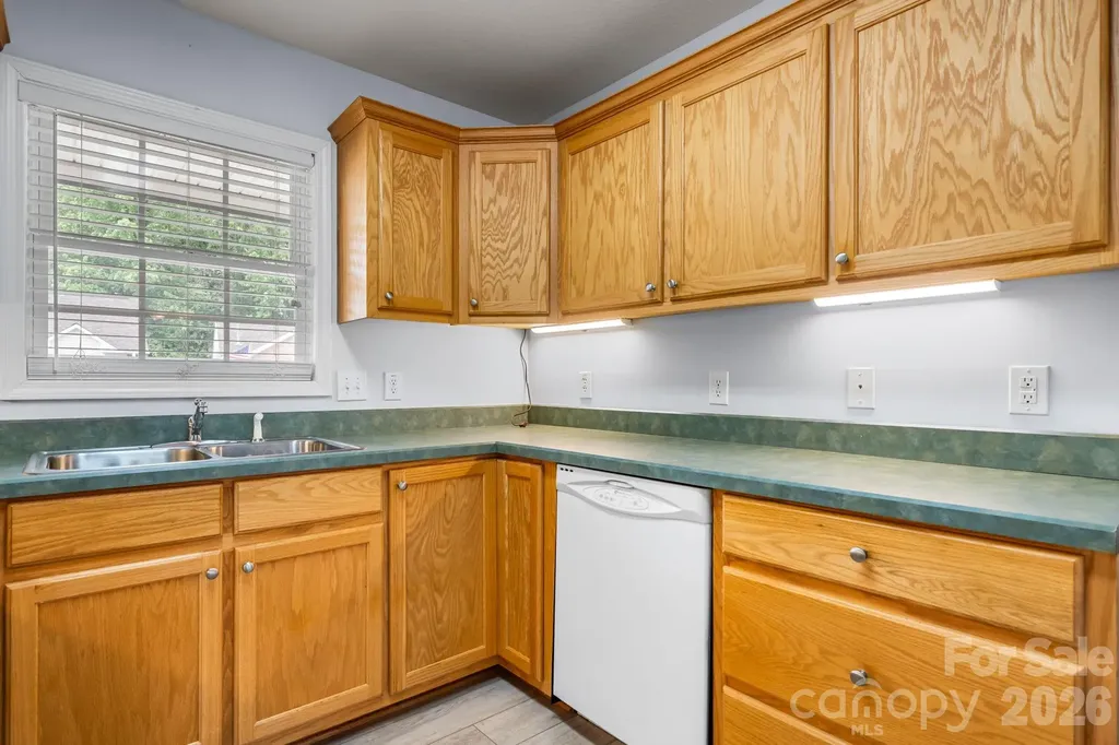 1268 Wexford Village Circle NE Lenoir NC 28645