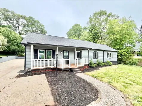 1586 Kenlane Drive Hickory NC 28601