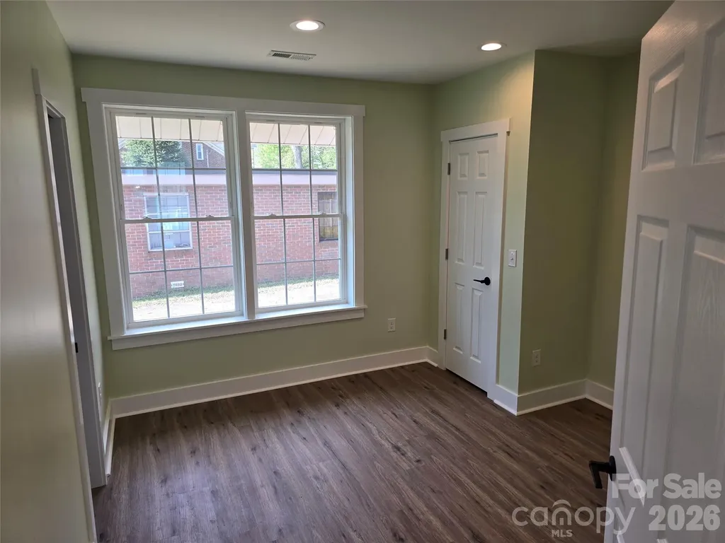 813 Highland Avenue SE Hickory NC 28602