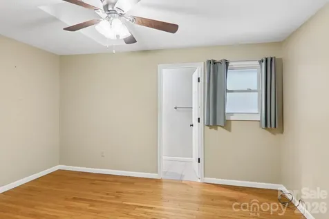 224 Highlands Loop Maggie Valley NC 28751