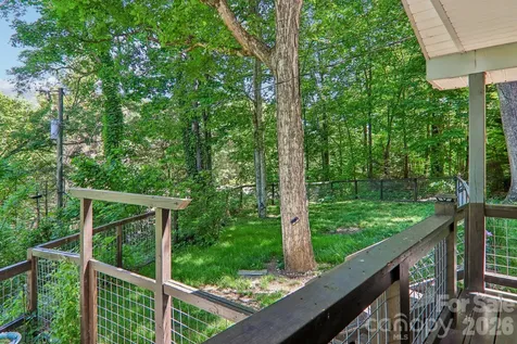 224 Highlands Loop Maggie Valley NC 28751