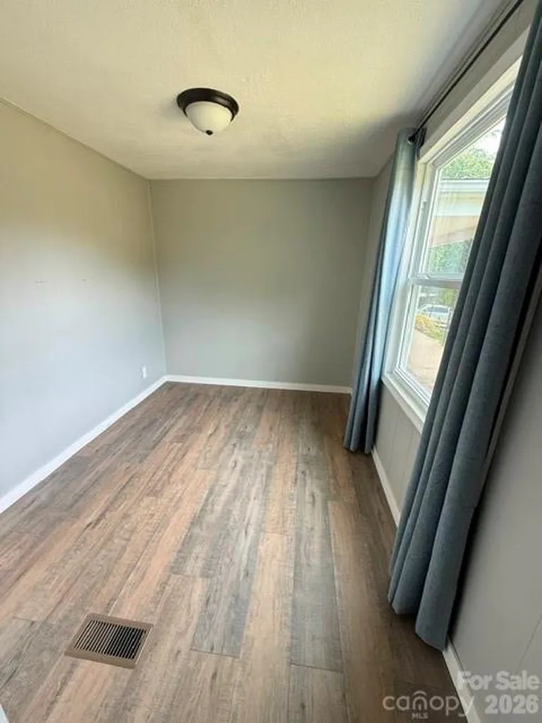 188 Wiggins Road Candler NC 28715