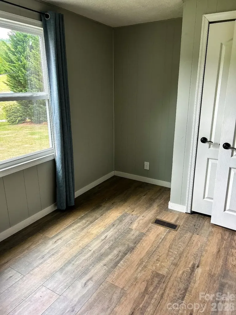 188 Wiggins Road Candler NC 28715