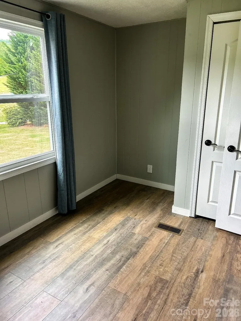 188 Wiggins Road Candler NC 28715