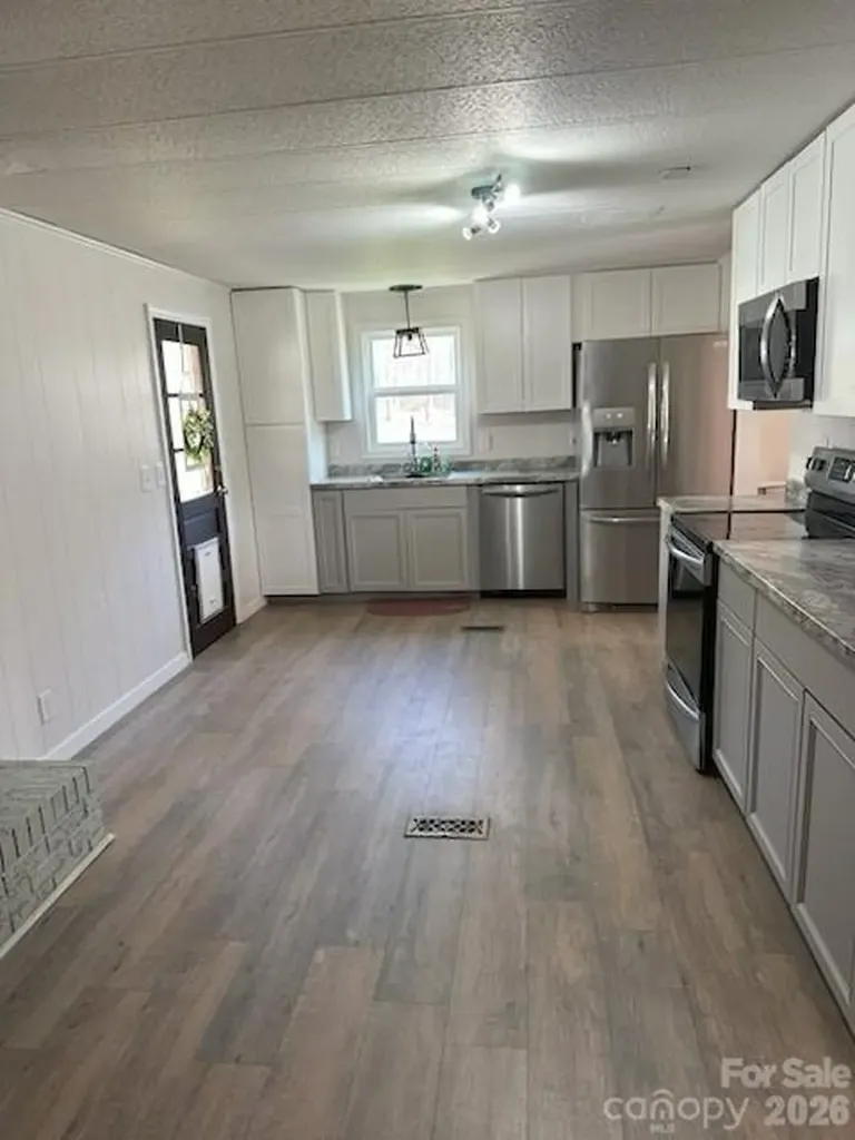188 Wiggins Road Candler NC 28715