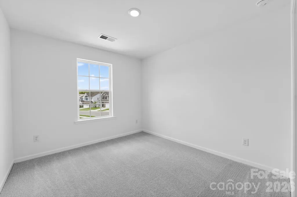 2309 Ravenglass Way Maiden NC 28650