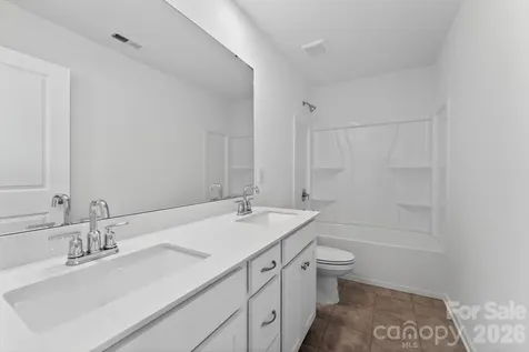 2309 Ravenglass Way Maiden NC 28650