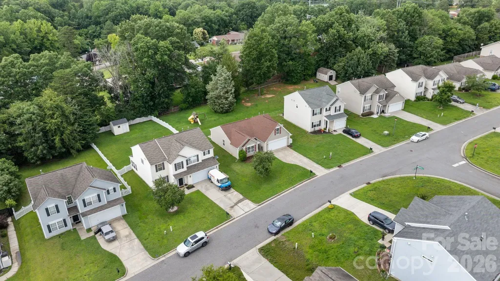 406 Courtland Court Kannapolis NC 28081