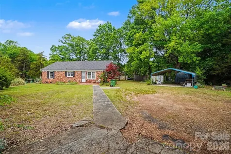 301 Hampton Road Lancaster SC 29720